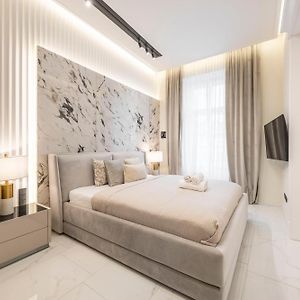 Deluxe Appartement met Drie Slaapkamers